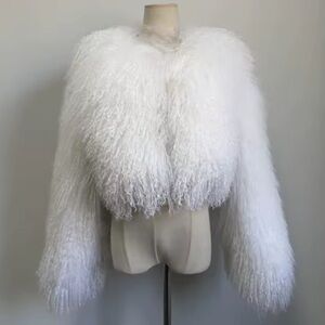 Fluffy short  White real Fur Jacket